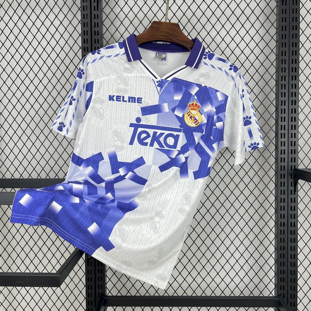 Real Madrid 1996/97 Third - Retro