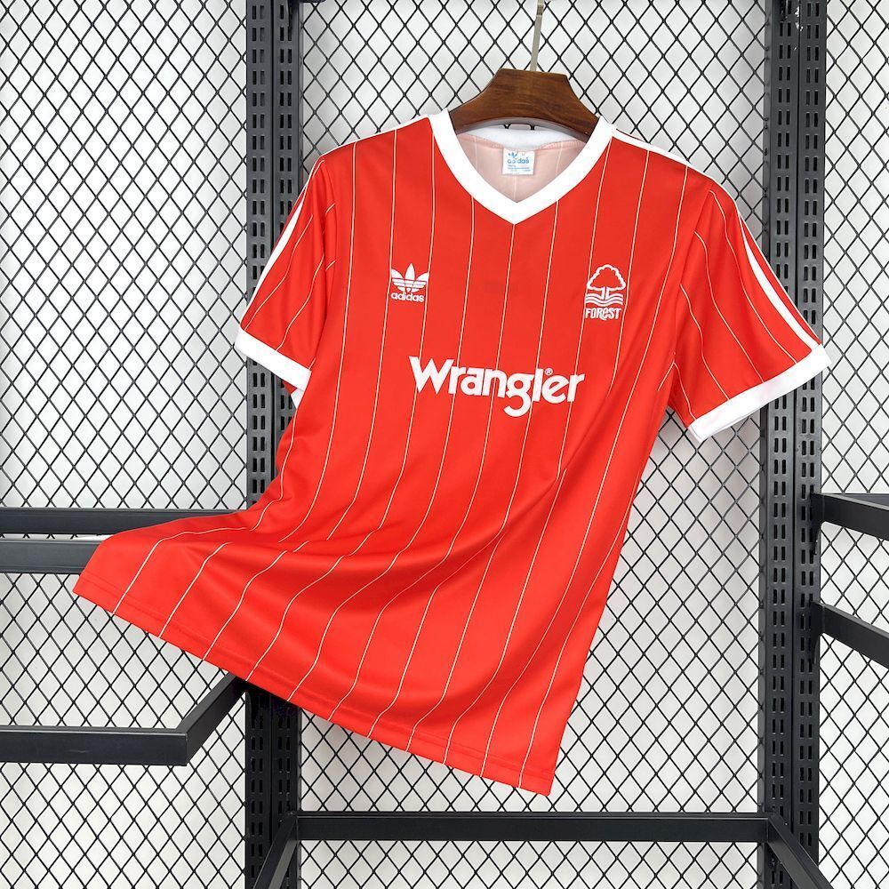 Nottingham Forest 1982/84 Home - Retro