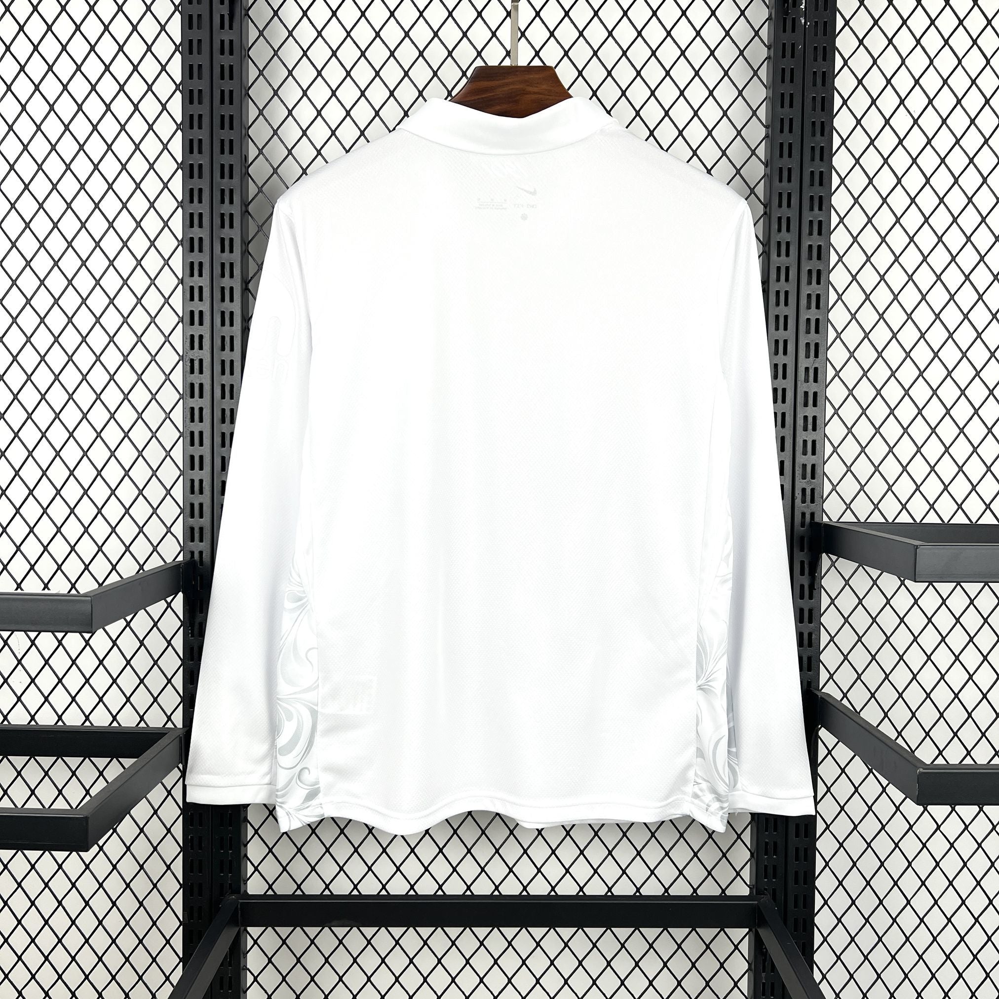 Tottenham Hotspur 2025/26 125th Anniversary Long Sleeve - Fan Version