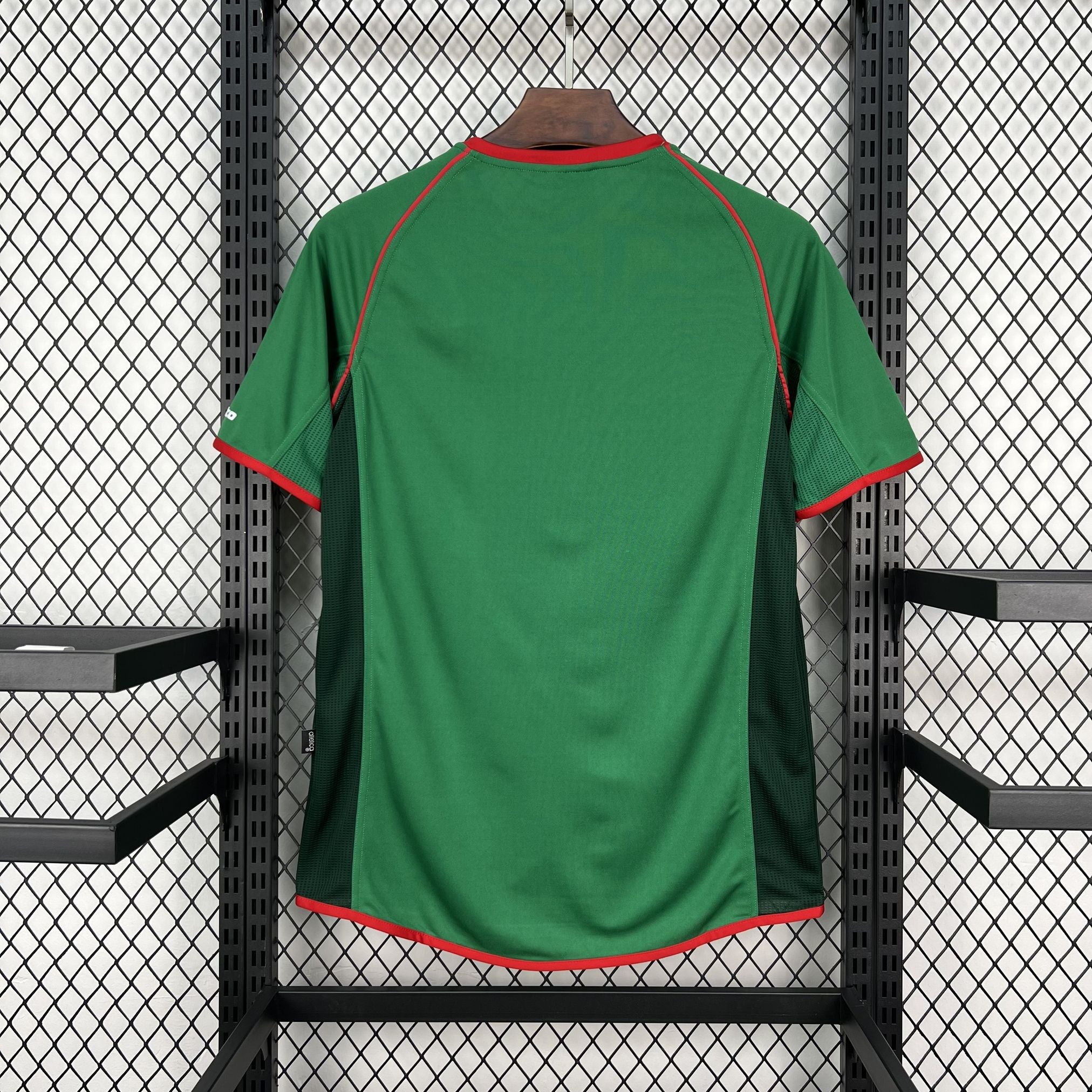 Mexico 2002 Home - Retro