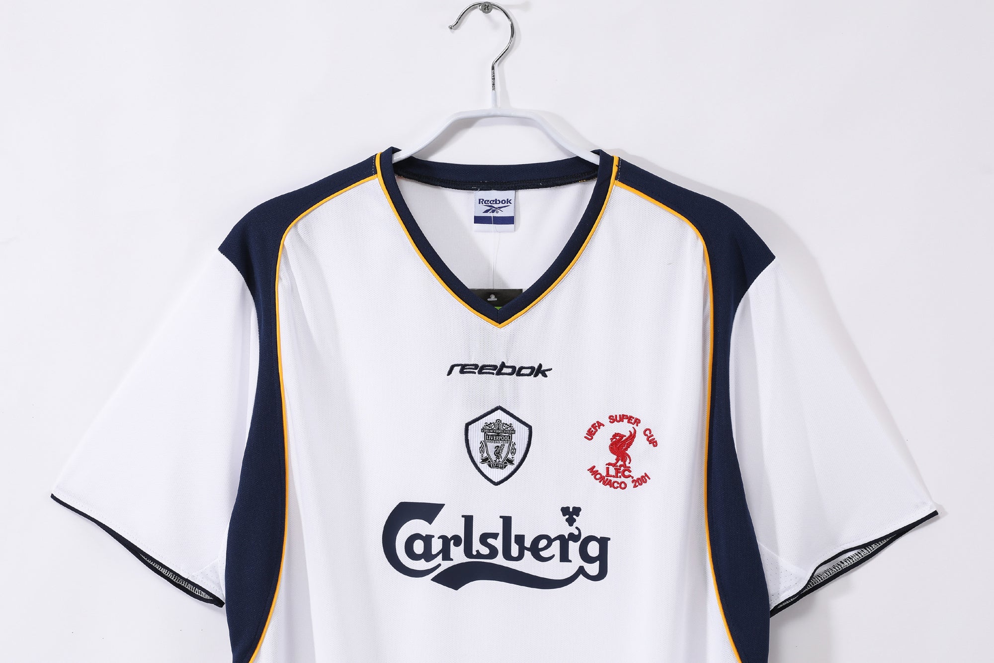 Liverpool FC 2001 Super Cup Away - Retro