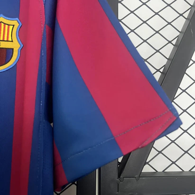 Barcelona 2005/06 Home - Retro