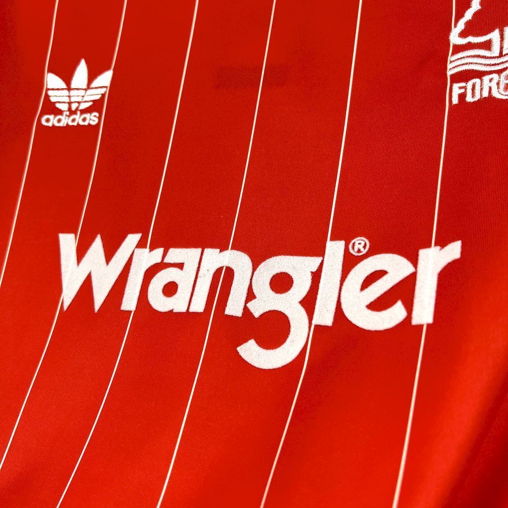 Nottingham Forest 1982/84 Home - Retro
