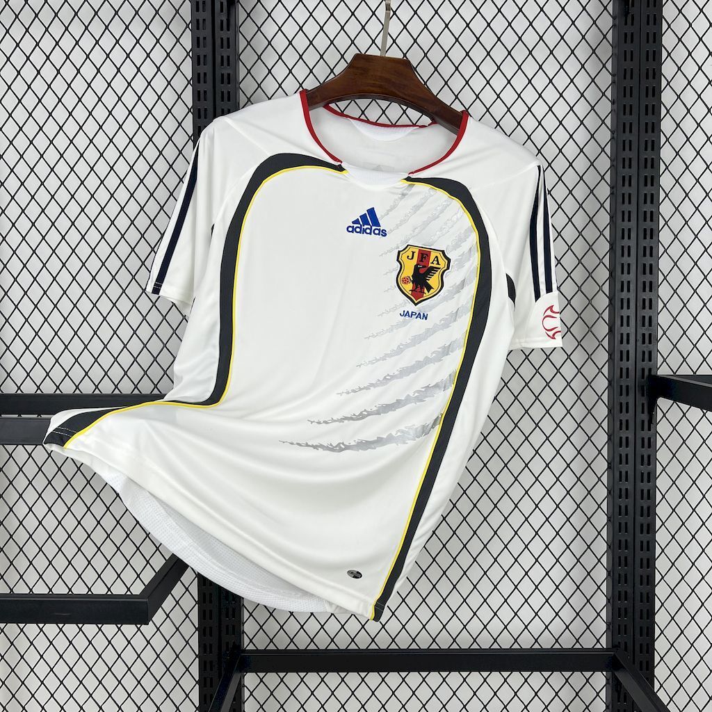 Japan 2006 Away - Retro