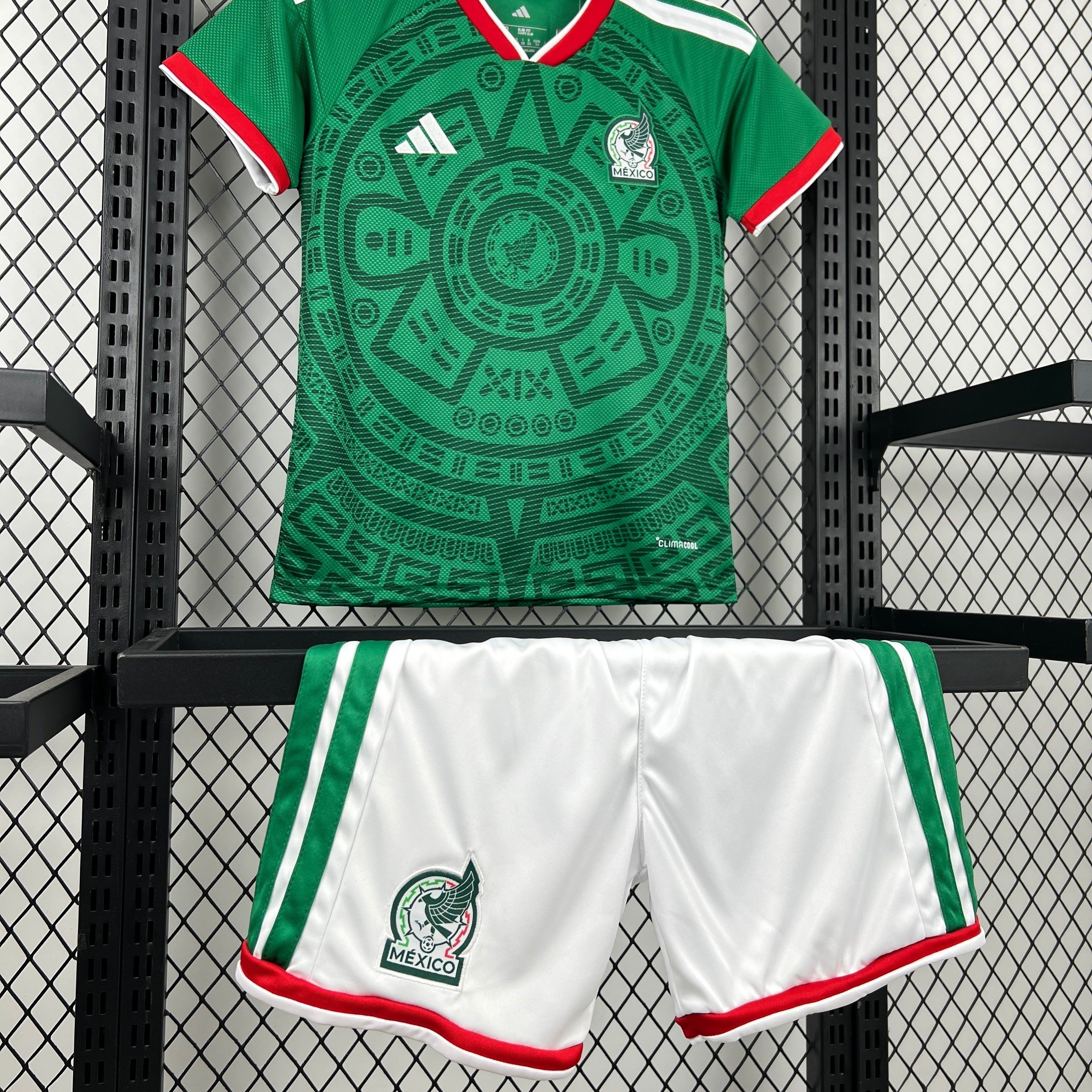 Mexico 2026 Home - Kid Kit