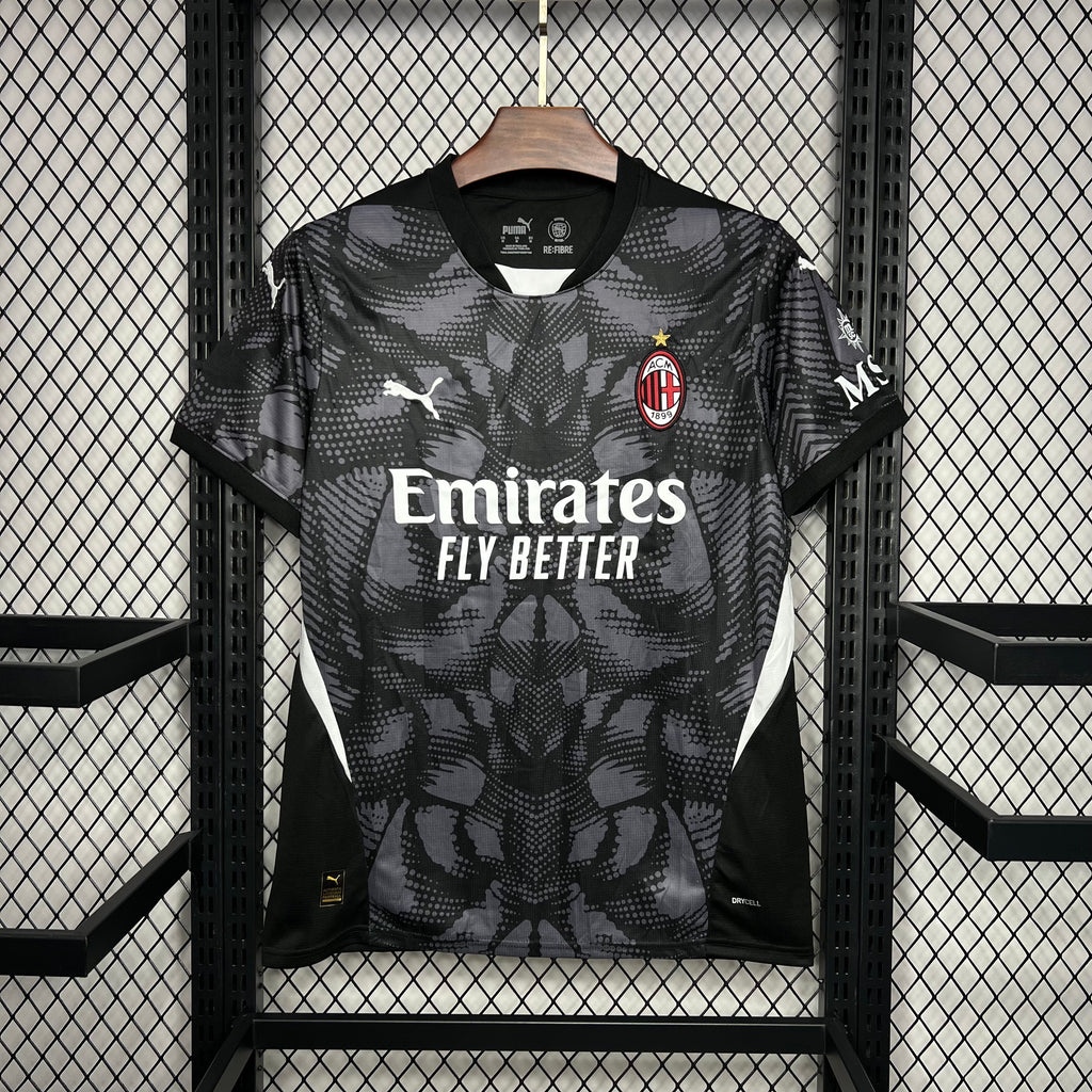 AC Milan 2024/25 Goalkeeper - Fan Version