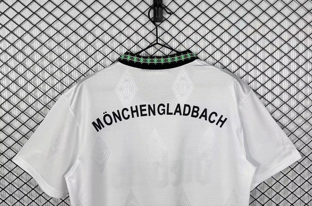 Borussia Monchengladbach 1995/96 Home - Retro