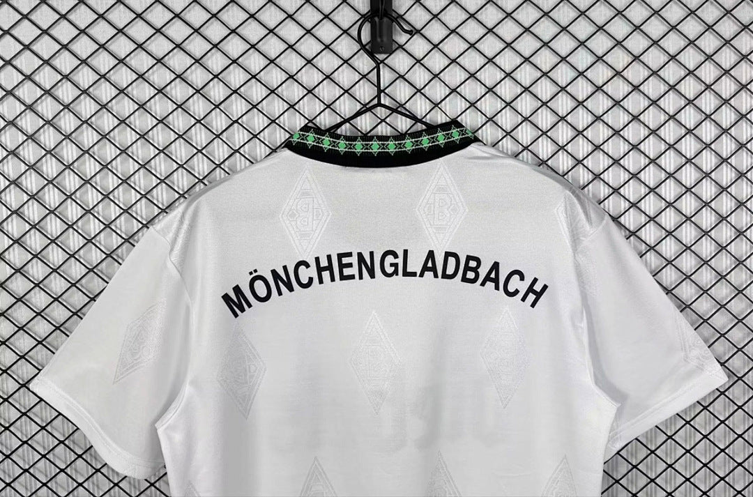 Borussia Monchengladbach 1995/96 Home - Retro