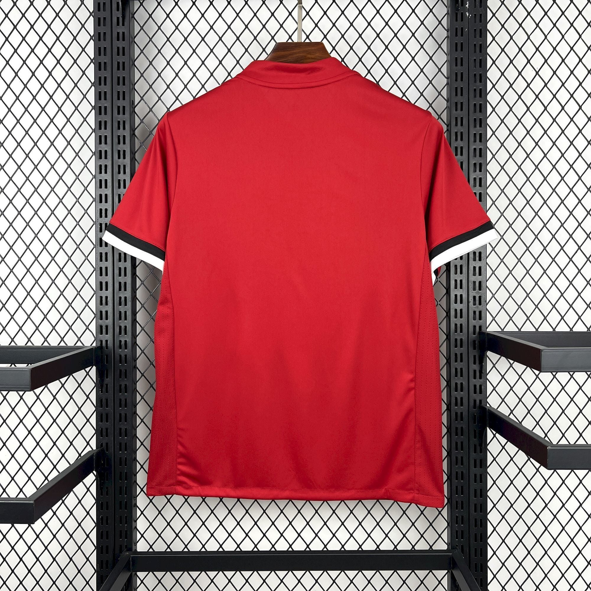 Manchester United 2016/17 Home - Retro