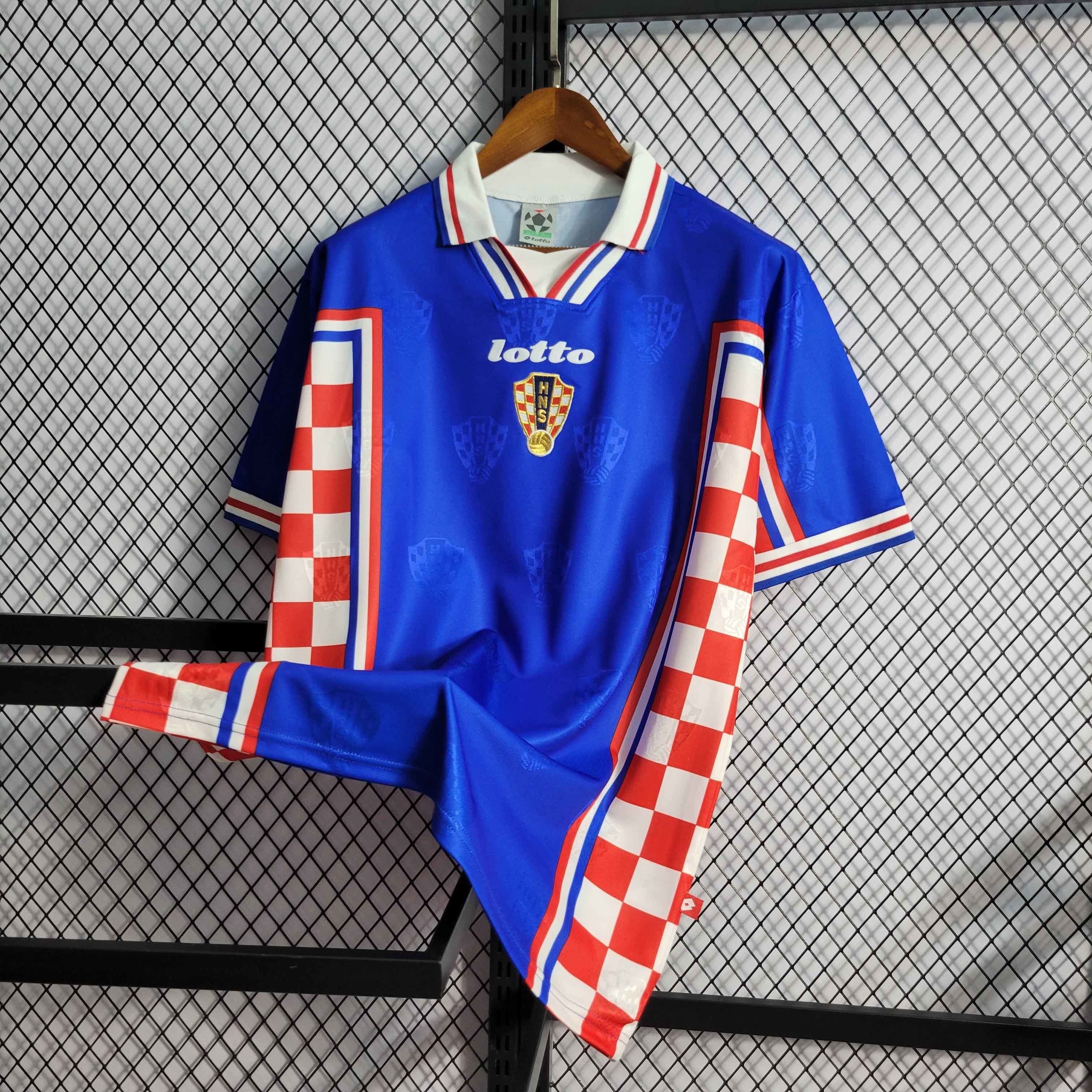Croatia 1998 Away - Retro