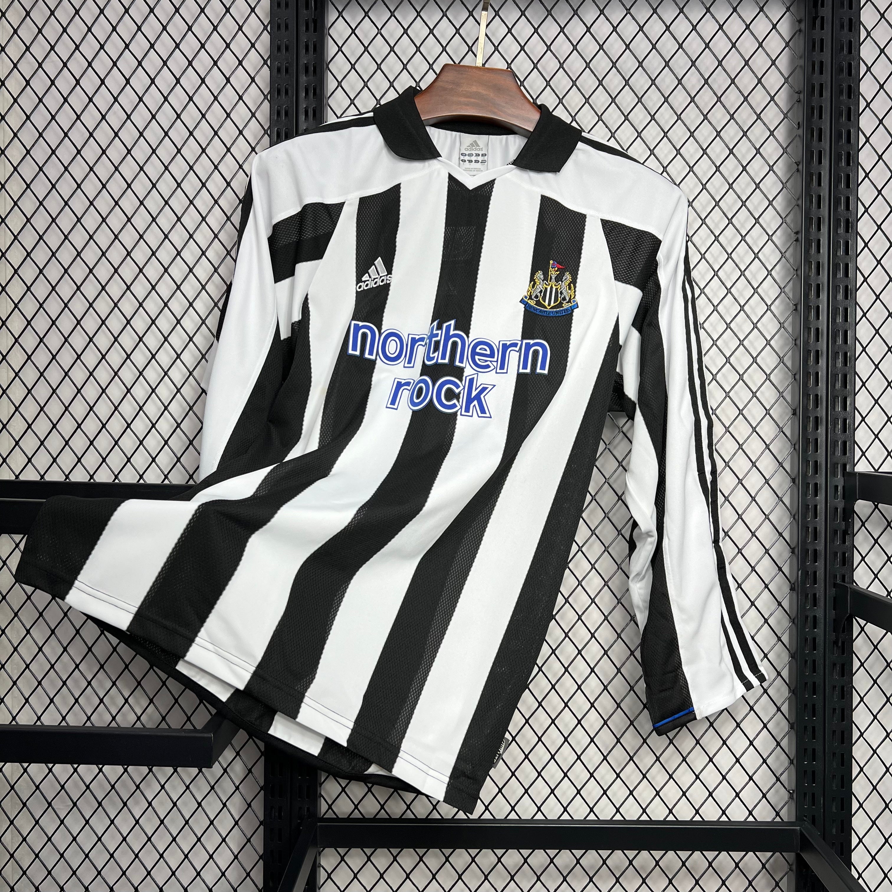 Newcastle United 2003/05 Home Long Sleeve - Retro