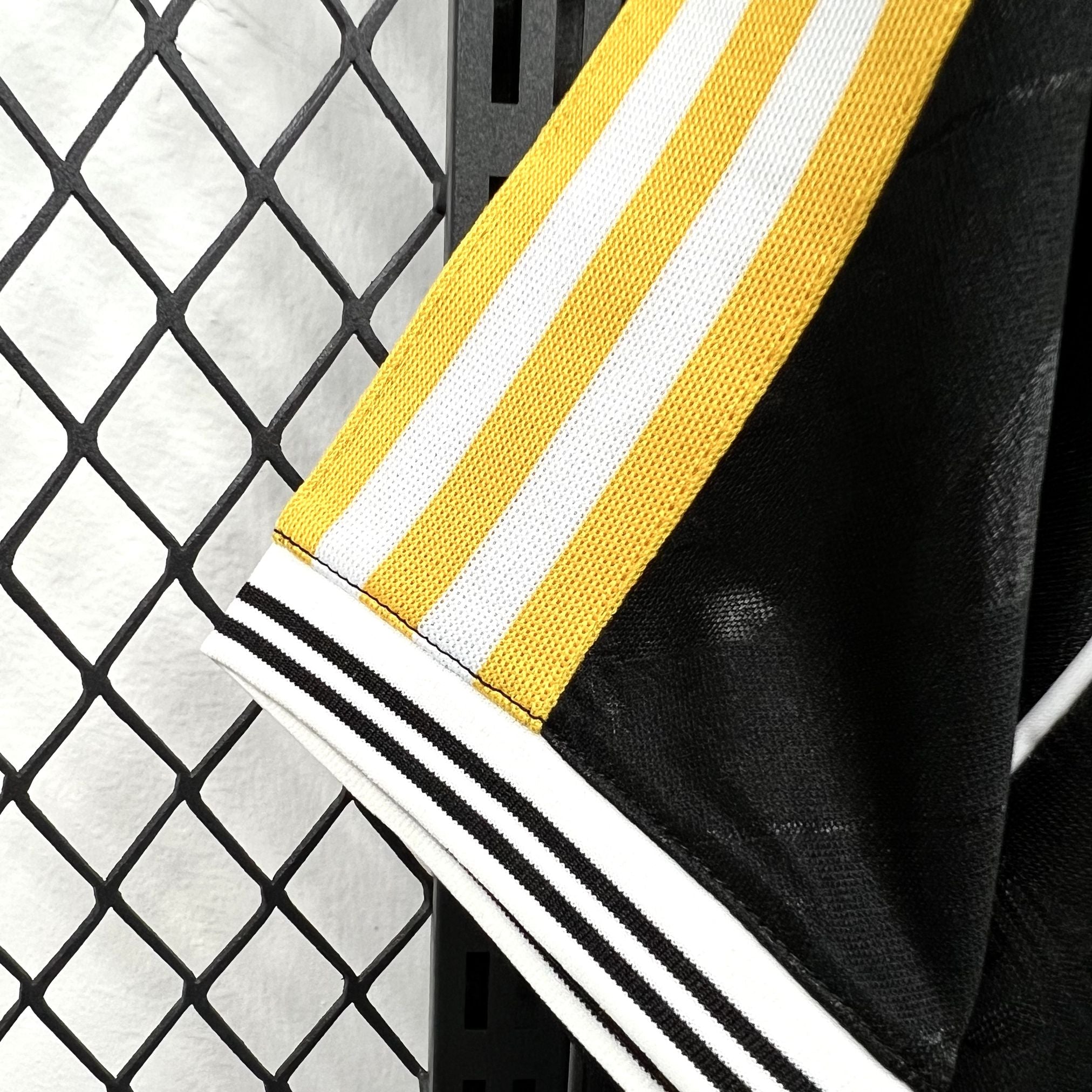 Real Madrid 2025/26 Black 'OG' Shirt Casual