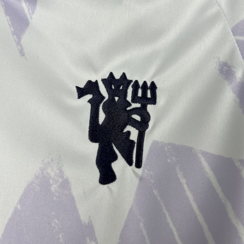 Manchester United 2025/26 Away - Fan Version