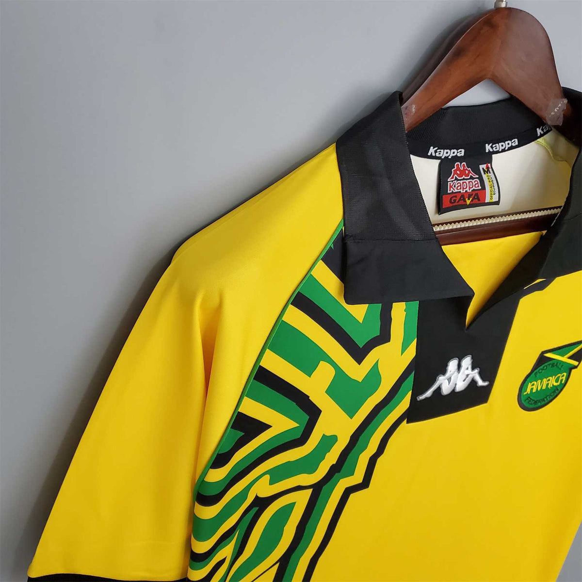 Jamaica 1998 Home - Retro