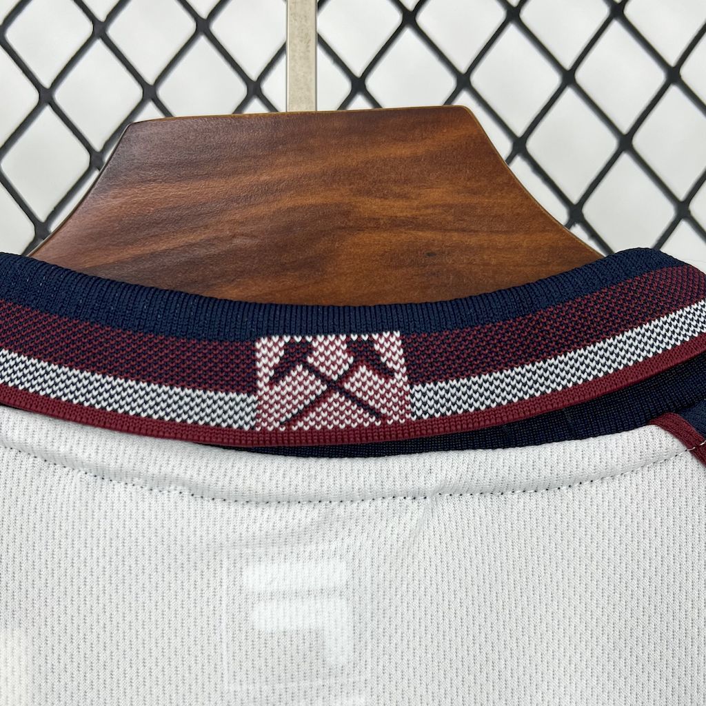 West Ham United 1999/01 Away - Retro