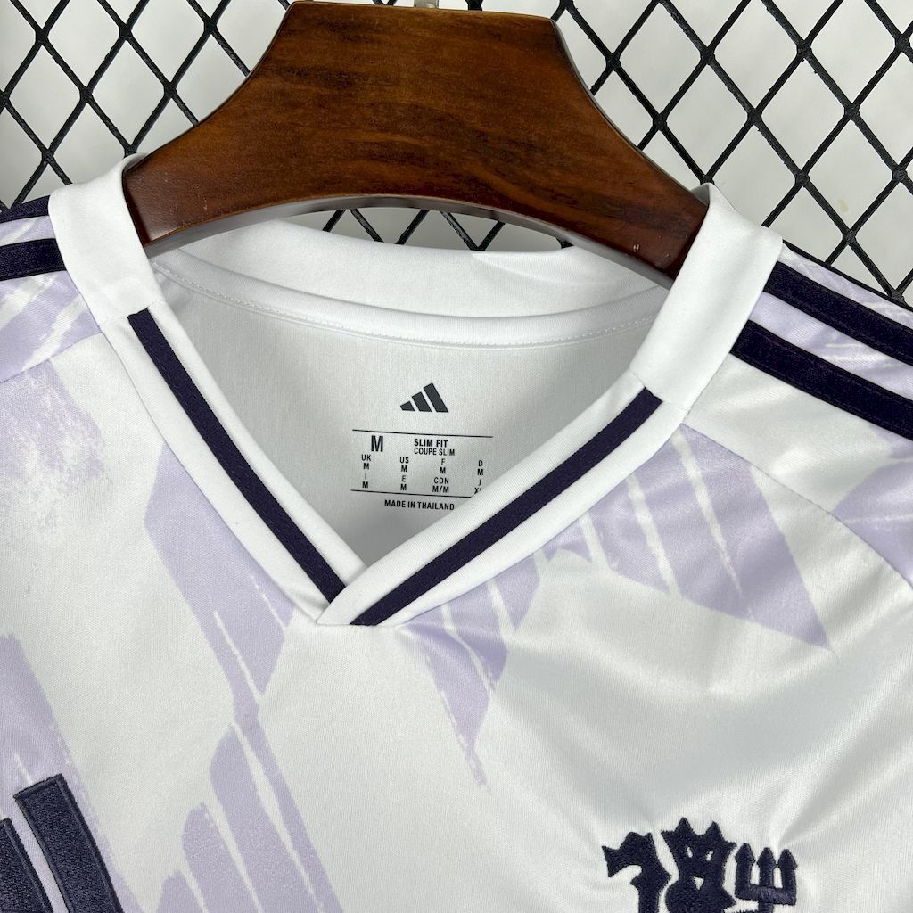 Manchester United 2025/26 Away - Fan Version