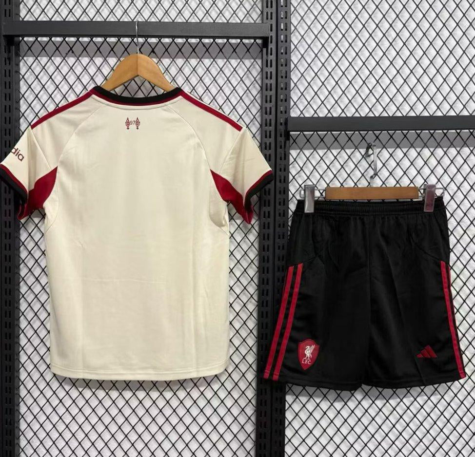 Liverpool FC 2025/26 Away - Kid Kit