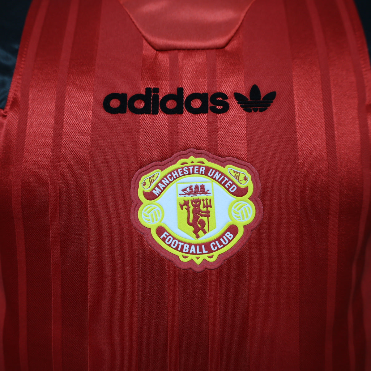 Manchester United 2026/27 Red EQT Shirt - Player Version