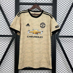 Manchester United 2019/20 Away  - Retro
