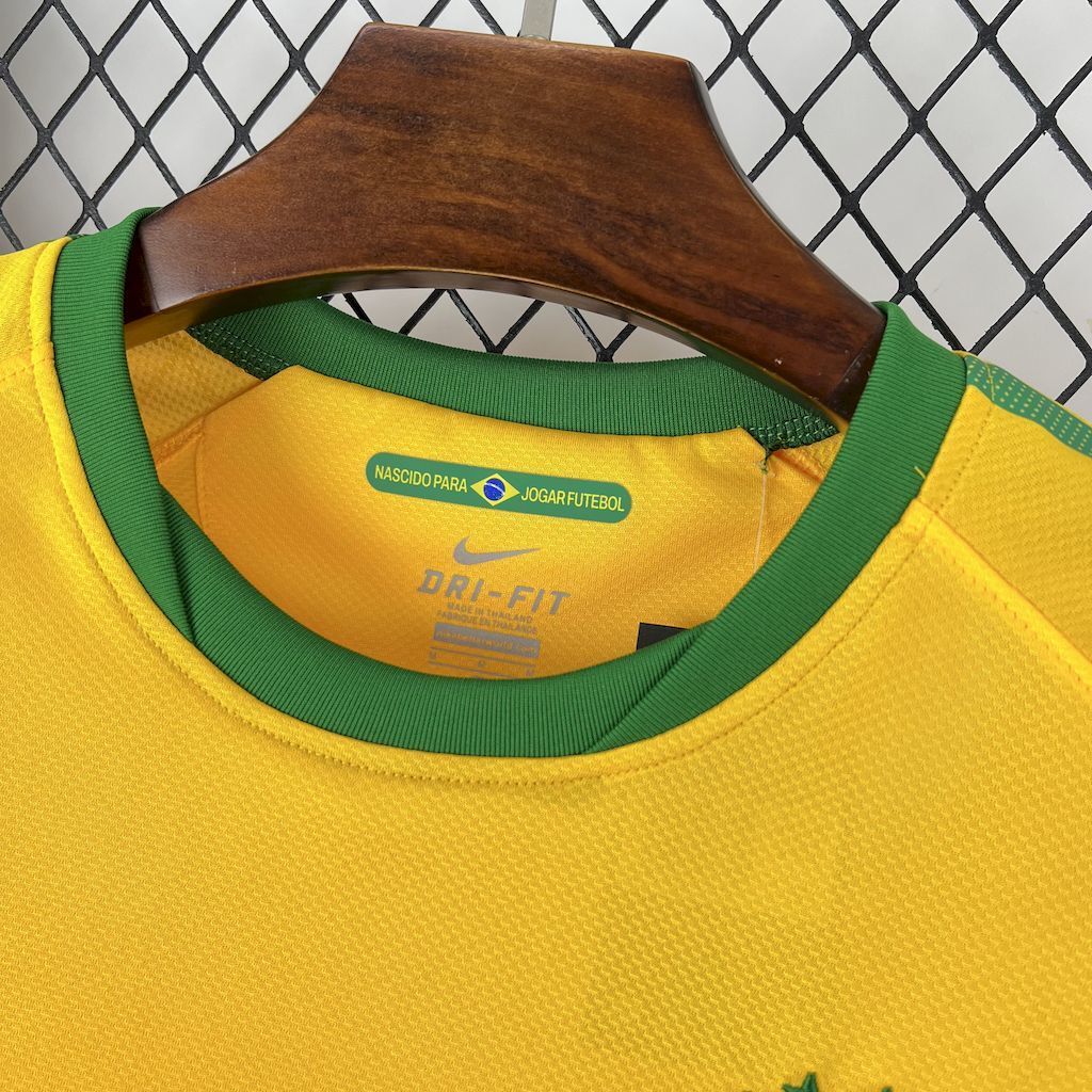 Brazil 2010 Home - Retro