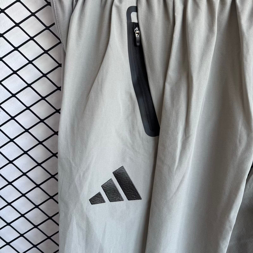 Real Madrid 2026/27 Light Grey - Windbreaker Tracksuit