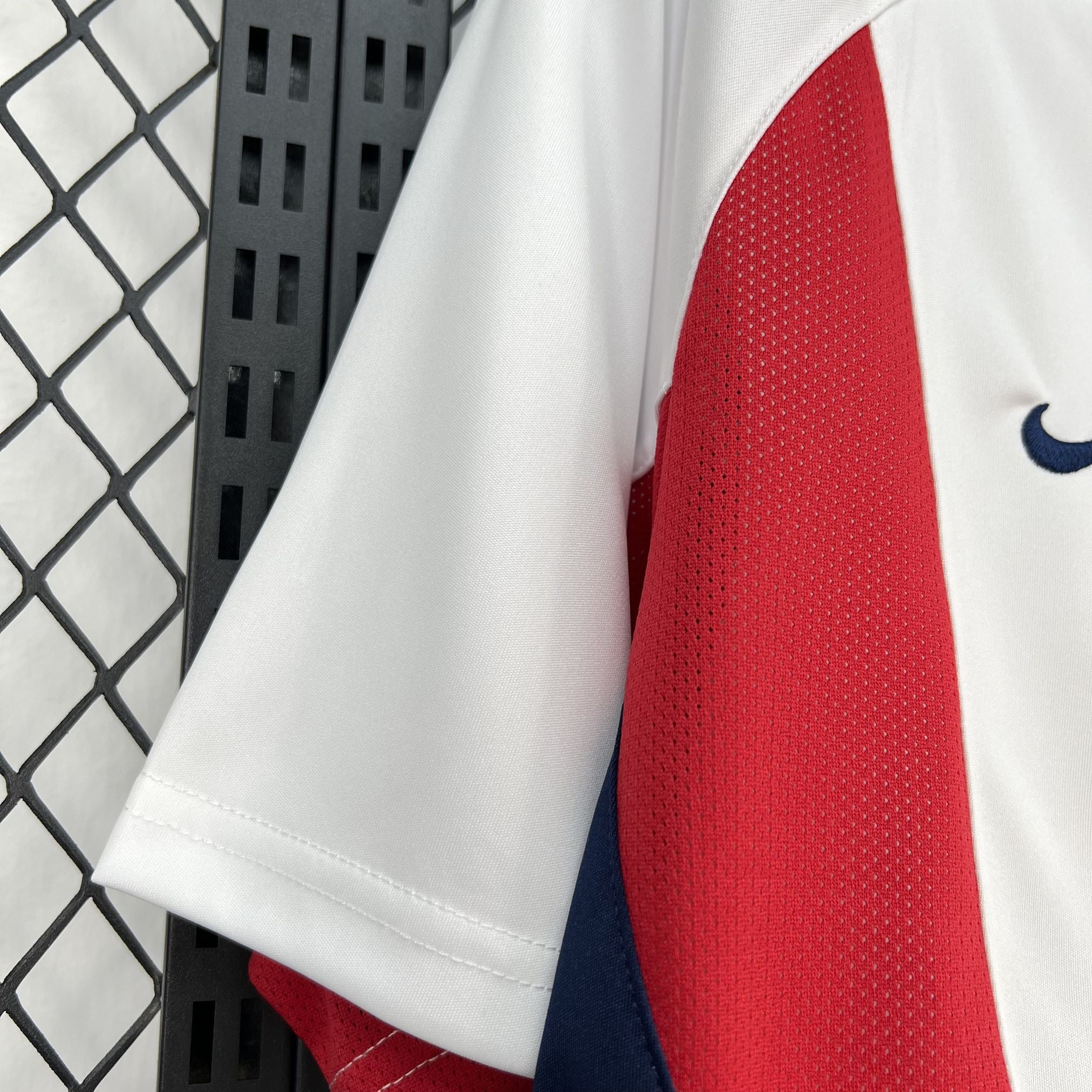 USA 2002 Home - Retro