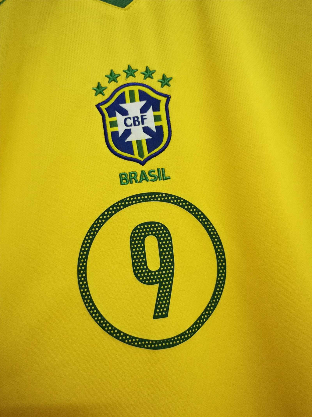 Brazil 2004 Home - Retro