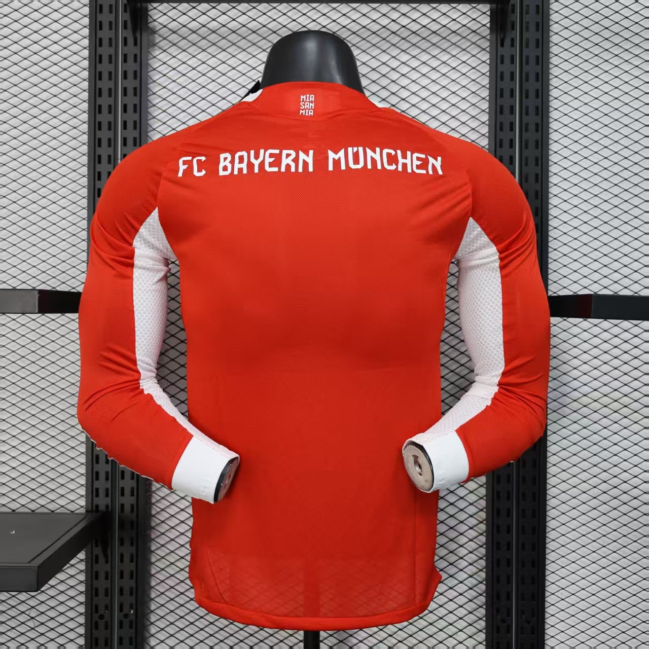 Bayern Munich 2025/26 Home Long Sleeve - Player Version