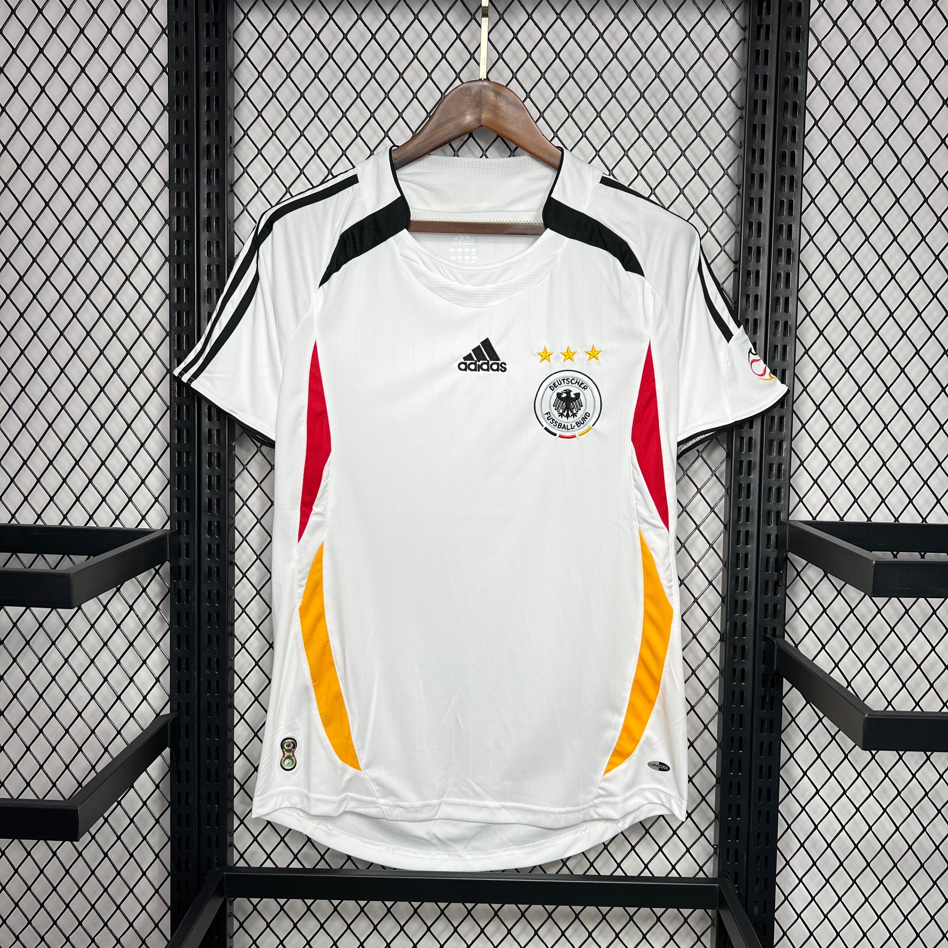 Germany 2006 Home - Retro
