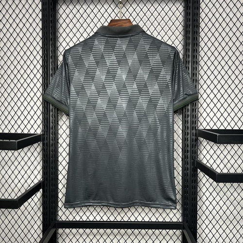 Oktoberfest fan jersey back, grey triangular pattern, black collar, short sleeves