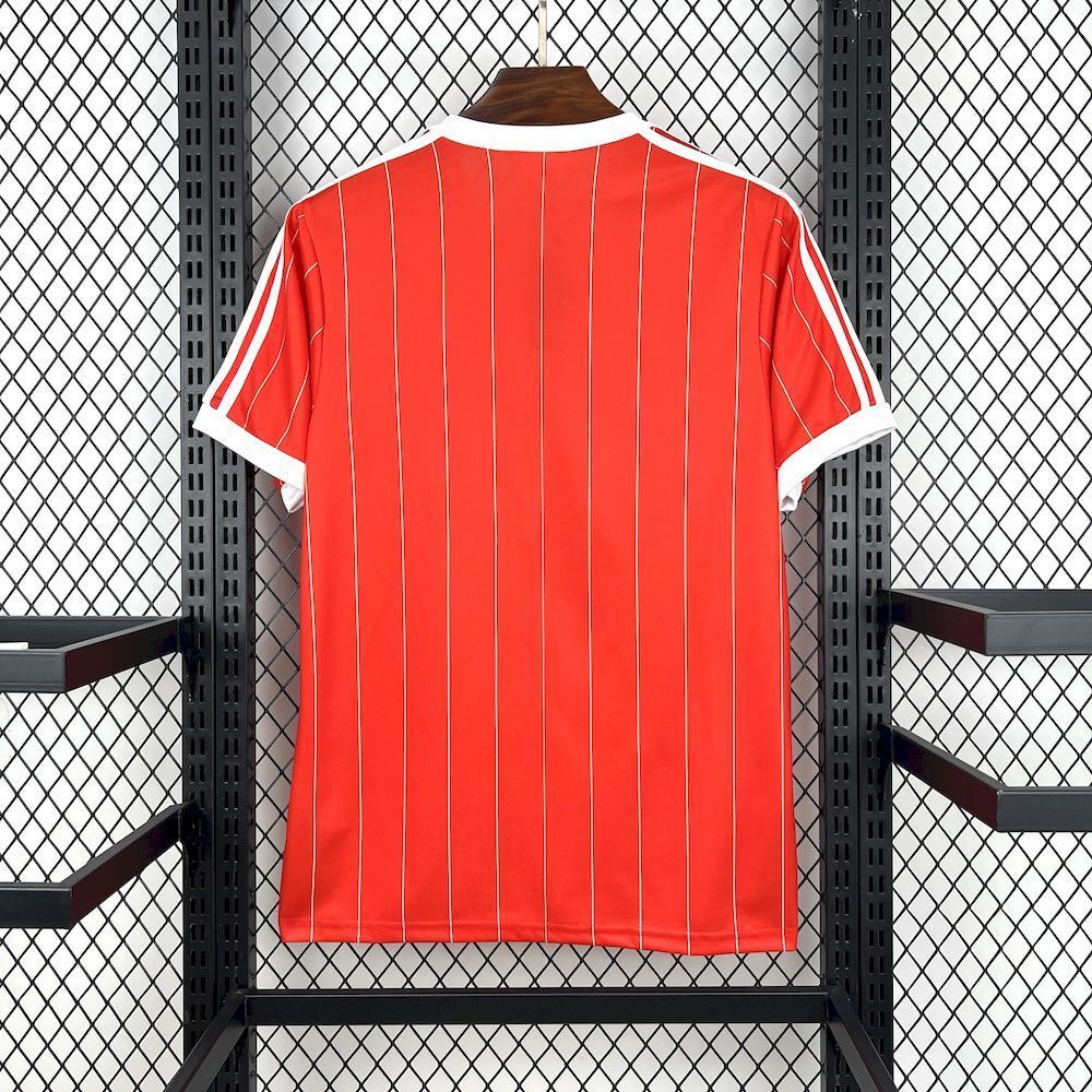 Nottingham Forest 1982/84 Home - Retro