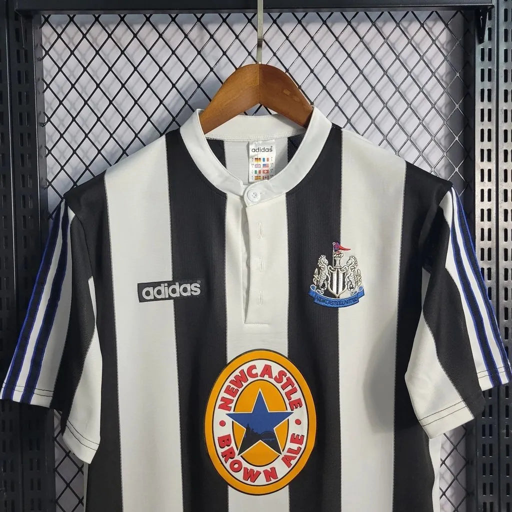 Newcastle United 1995/97 Home - Retro
