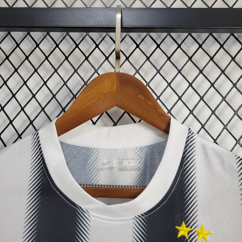 Juventus 2011/12 Home - Retro