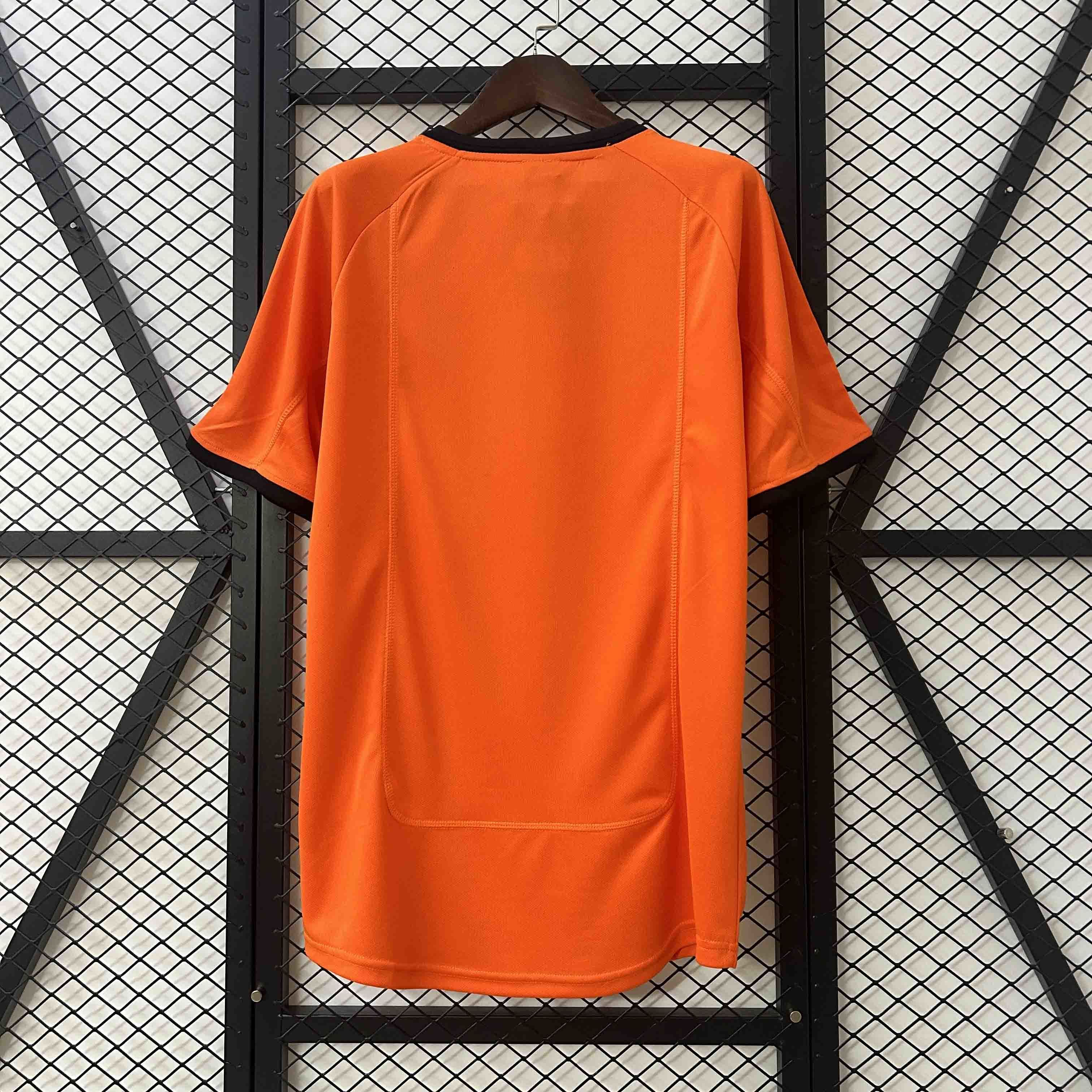 Netherlands 2000 Home - Retro