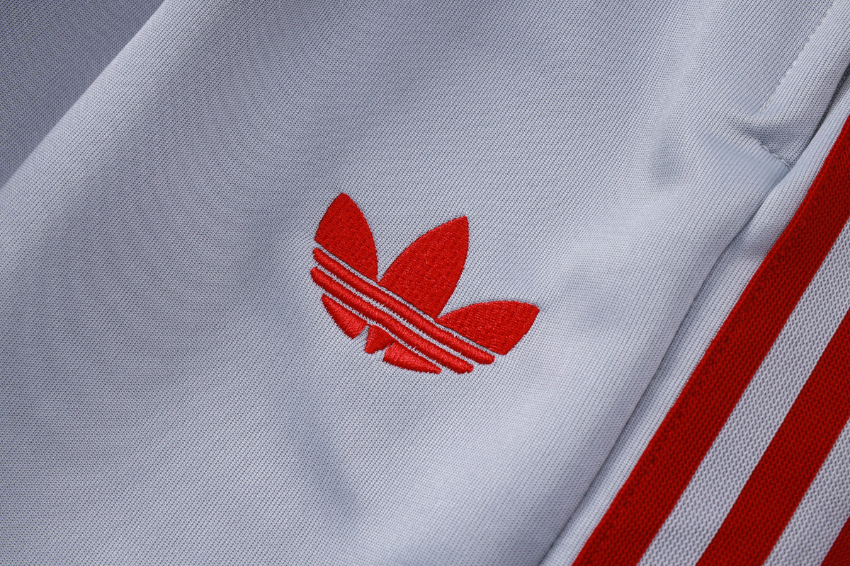 Liverpool FC 2026/27 White/GreyTracksuit | Adult and Kids Sizes
