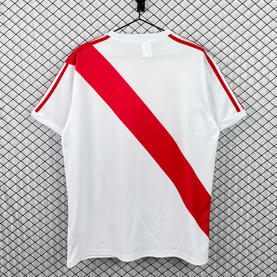 Rayo Vallecano 1977/79 Home - Retro
