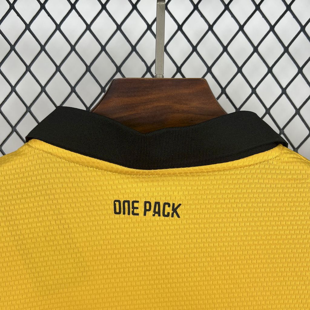 Wolverhampton 2025/26 Home - Fan Version