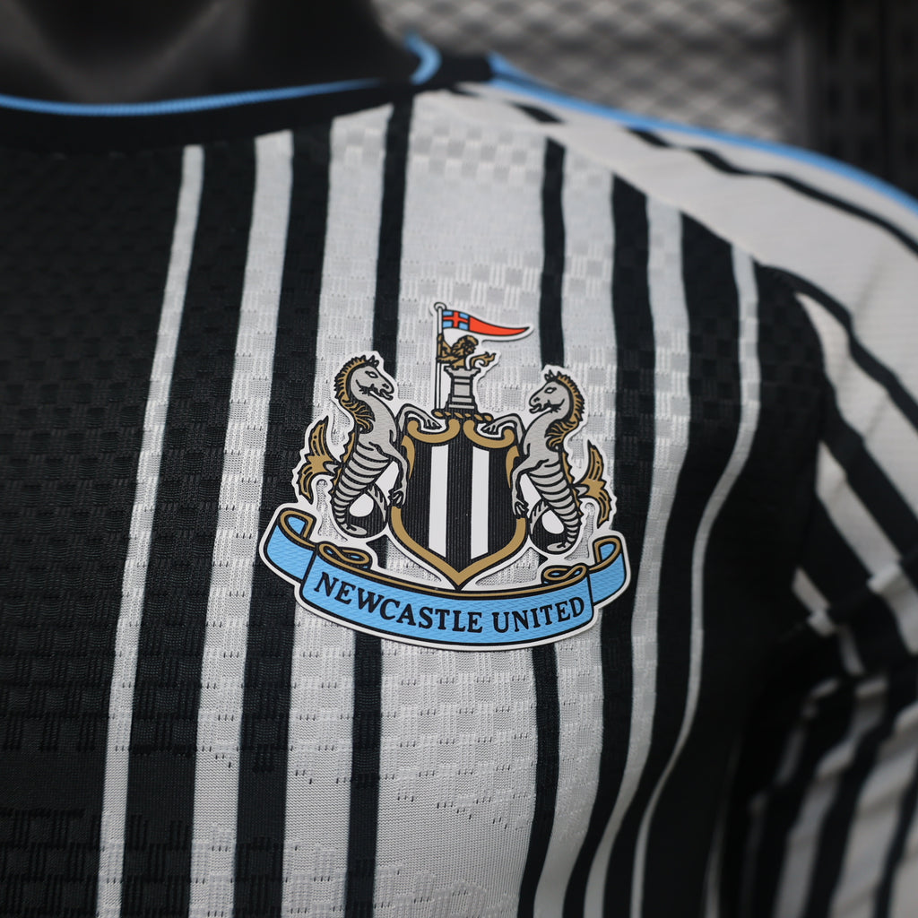 Newcastle United 2026/27 Home Long Sleeve - Player Version