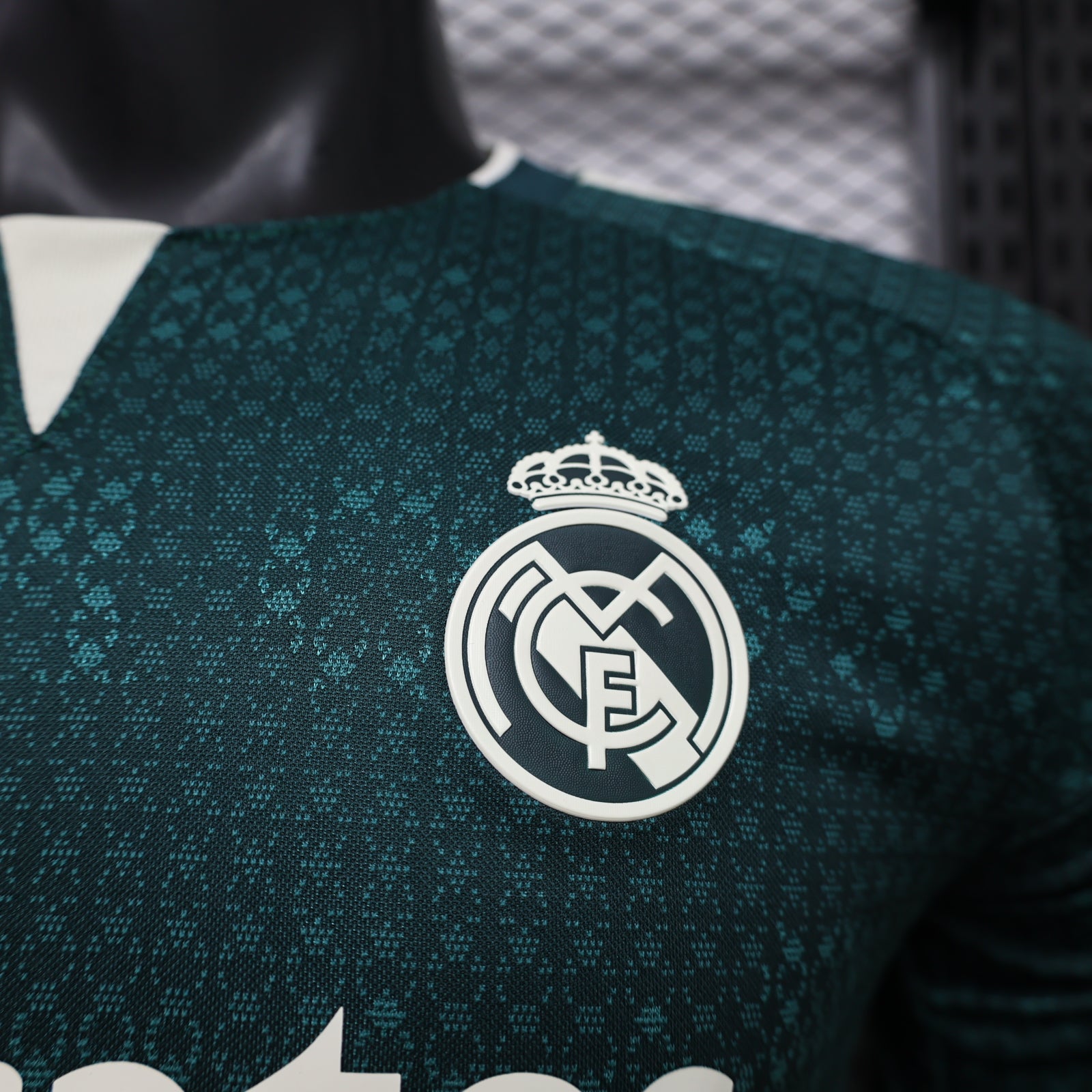 Real Madrid 2026/27 Away Long Sleeve - Player Version