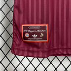 Bayern Munich 2025/26 Terrace Icons - Kid Kit Casual