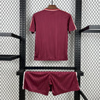 Bayern Munich 2025/26 Terrace Icons - Kid Kit Casual