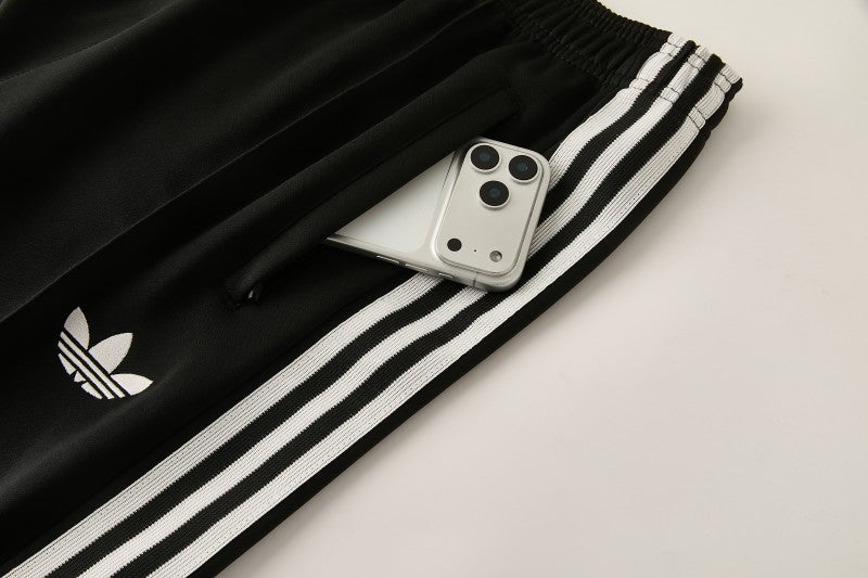 Juventus 2026/27 Black Originals Tracksuit