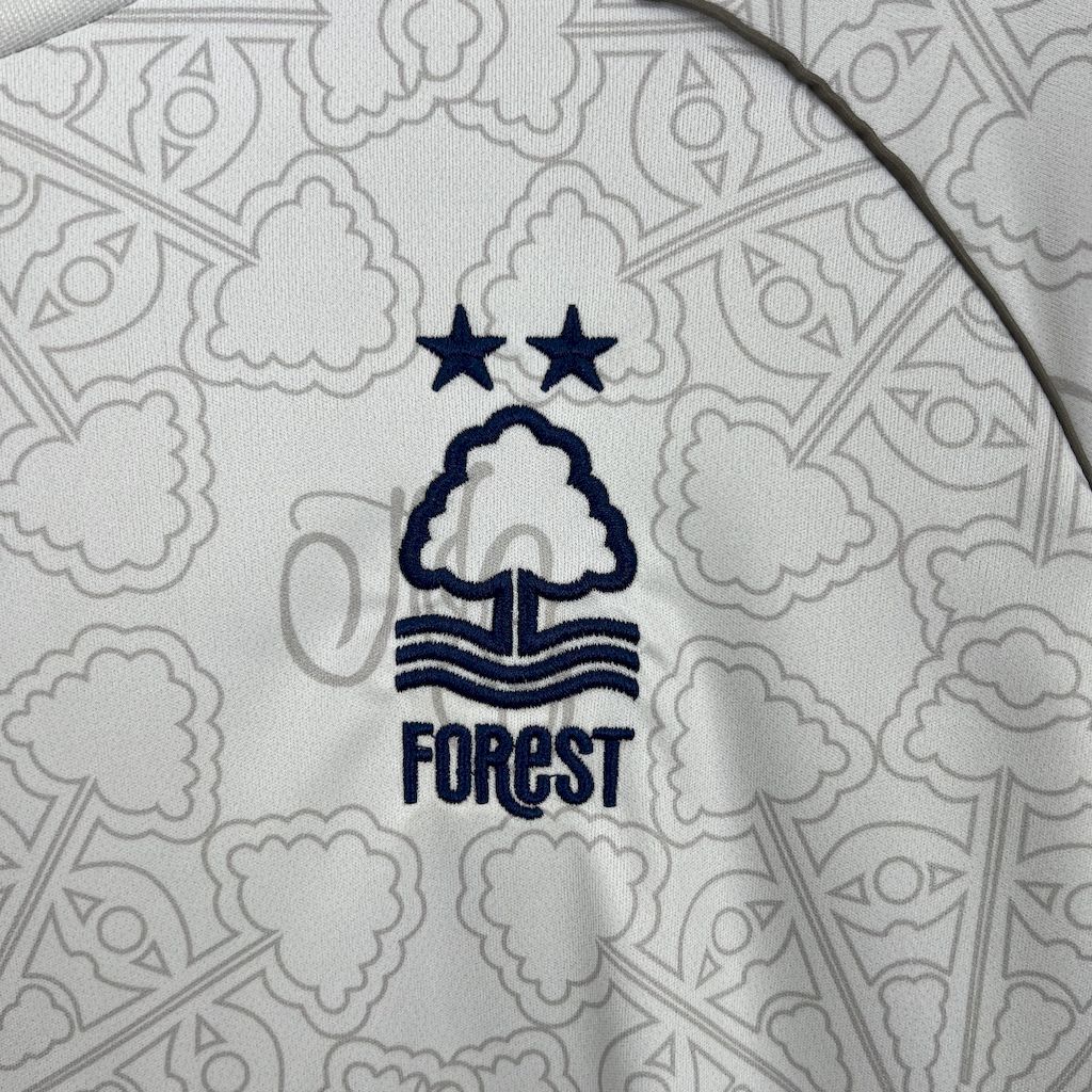 Nottingham Forest 2025/26 Away - Fan Version