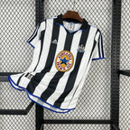 Newcastle United 1999/00 Home - Retro