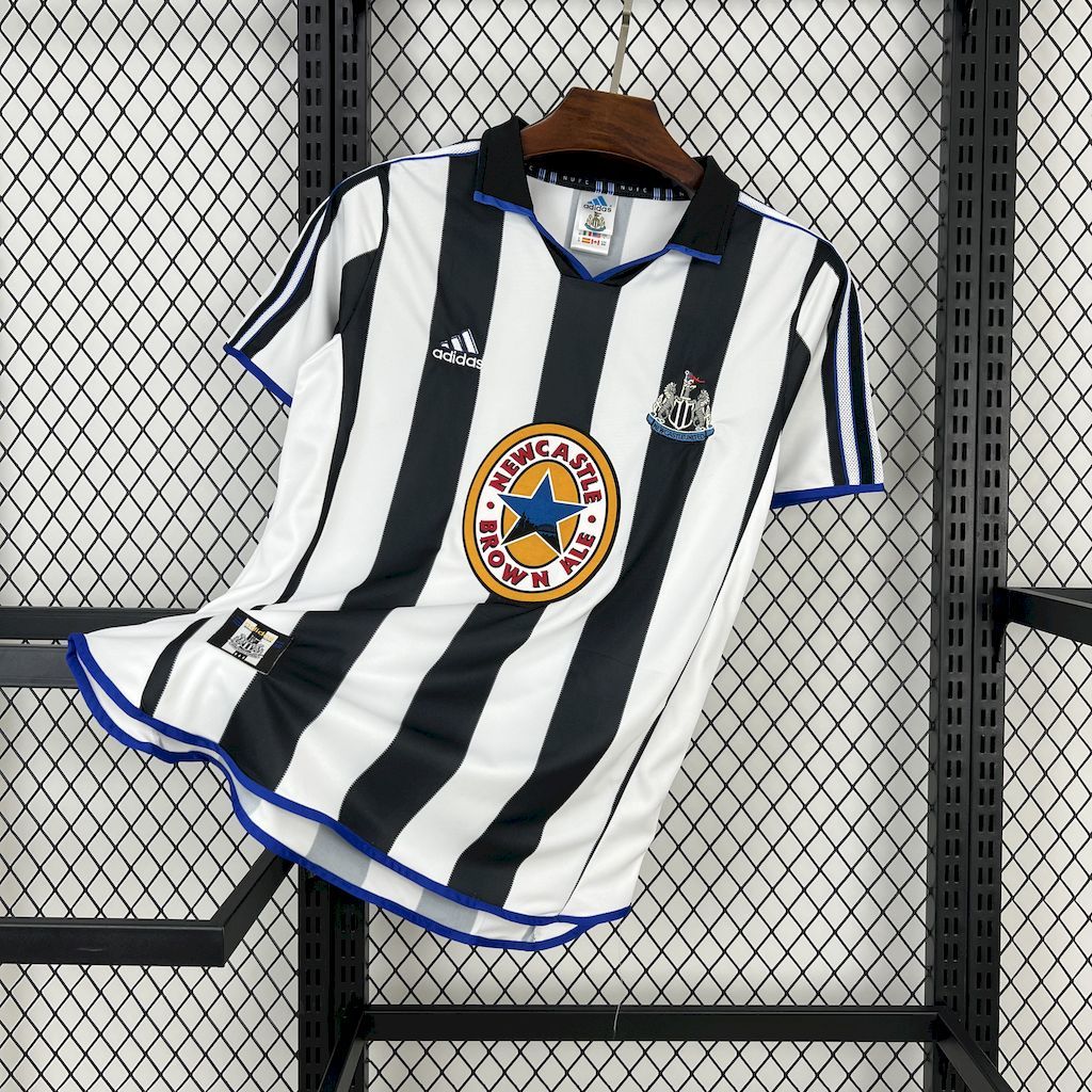 Newcastle United 1999/00 Home - Retro