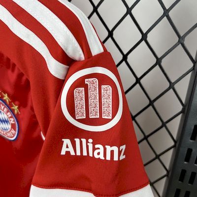 Bayern Munich 2025/26 Home - Kid Kit