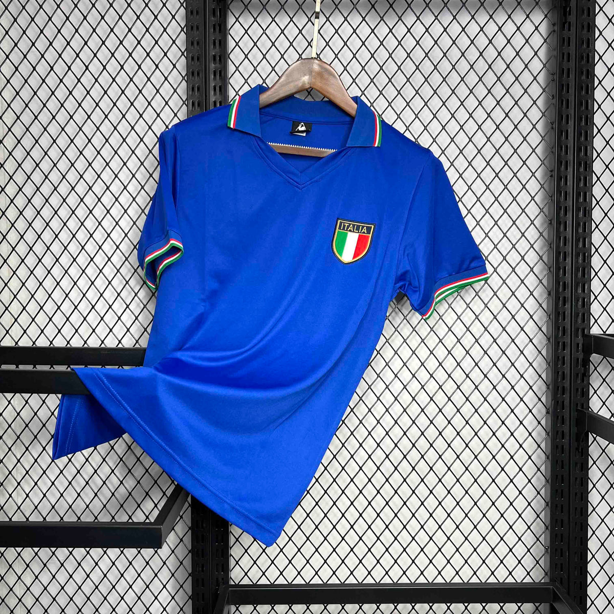 Italy 1982 Home - Retro