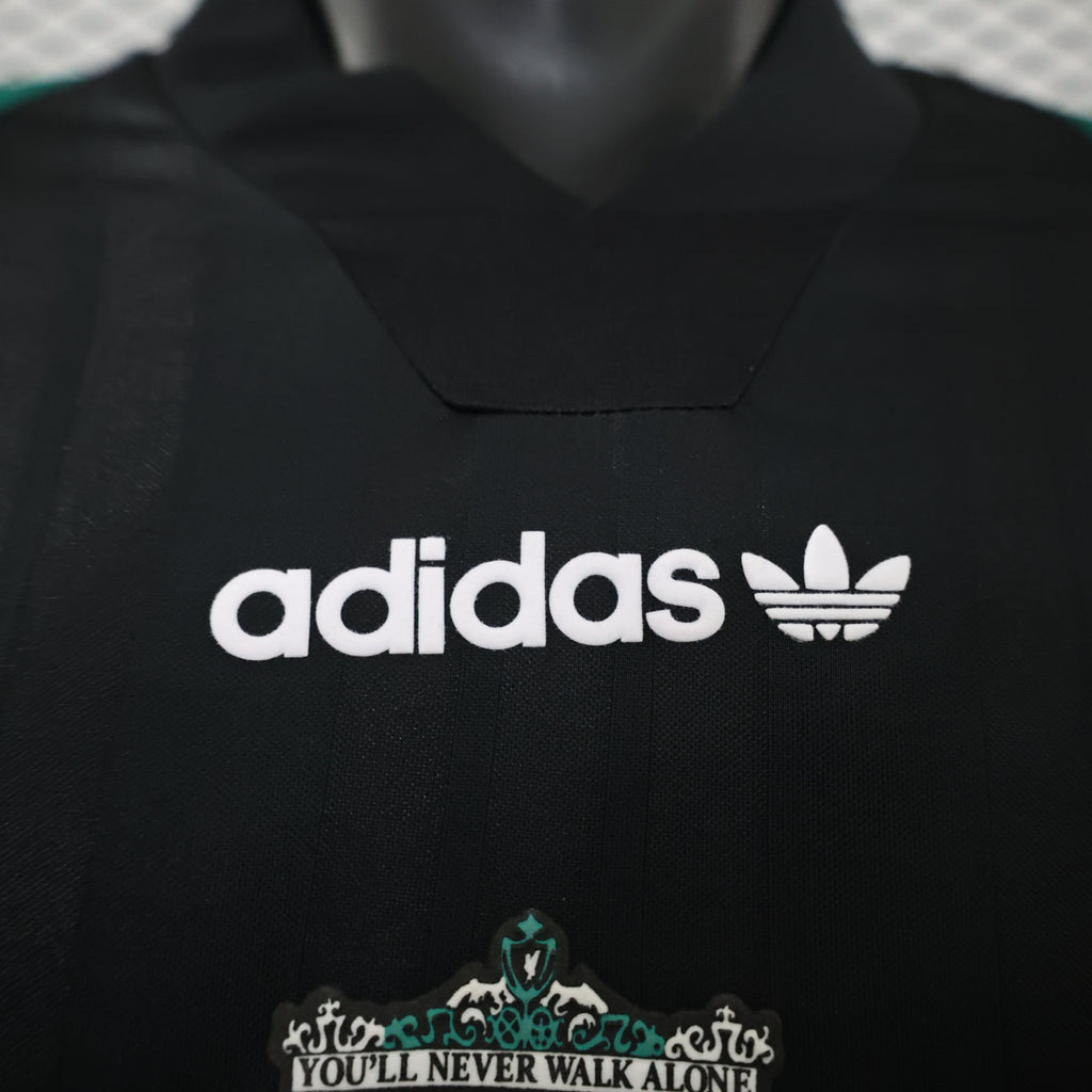 Liverpool FC 2026/27 Black EQT Shirt - Player Version