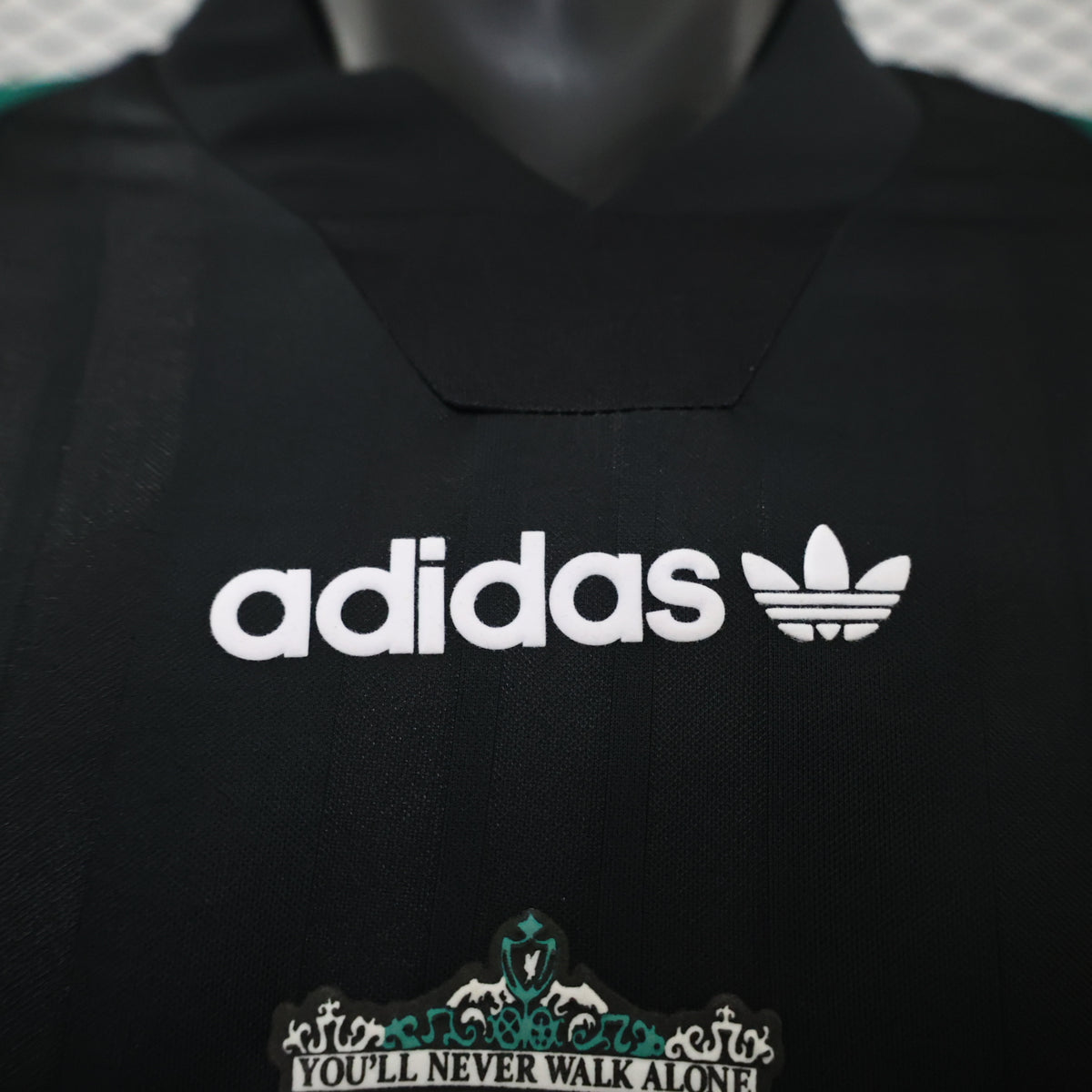 Liverpool FC 2026/27 Black EQT Shirt - Player Version
