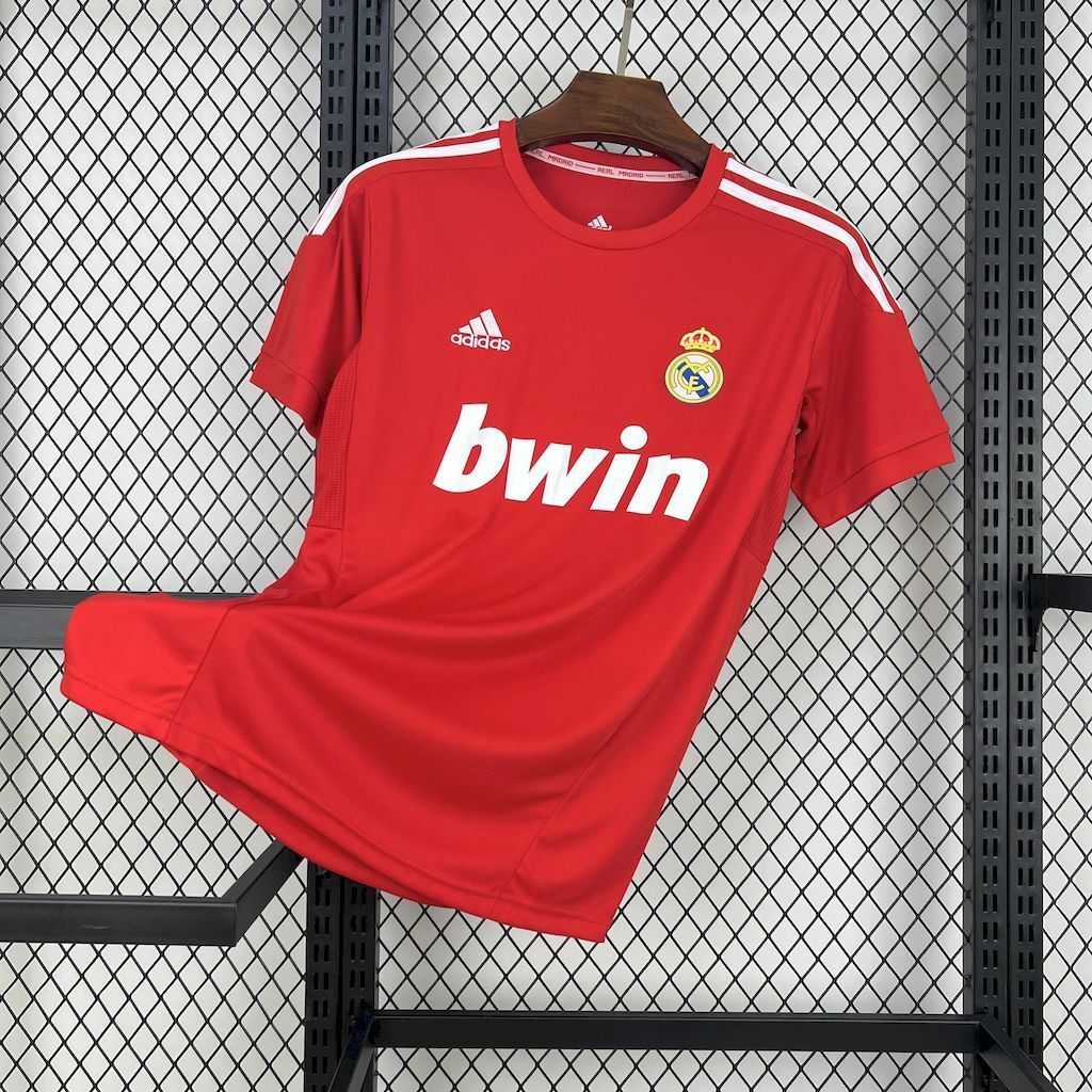 Real Madrid 2011/12 Third - Retro